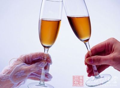 腎結(jié)石手術(shù)之后要注意自己的飲食