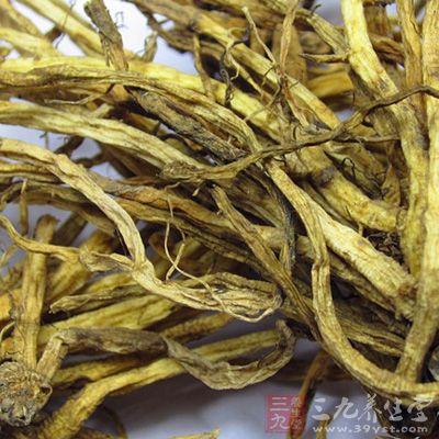 龙胆草为大寒之品，泻火力强，易伤阳气