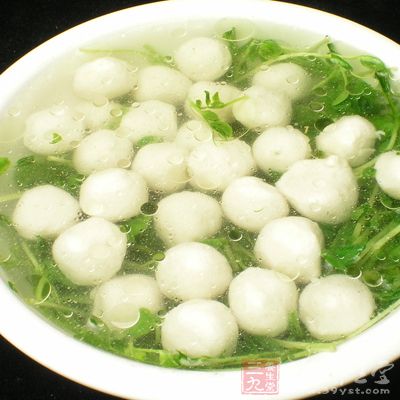 魚(yú)丸清湯的特色：潤(rùn)而不膩