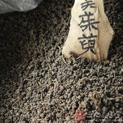 吴茱萸的降压作用主要是使外周血管扩张而减低了外周血管的阻力