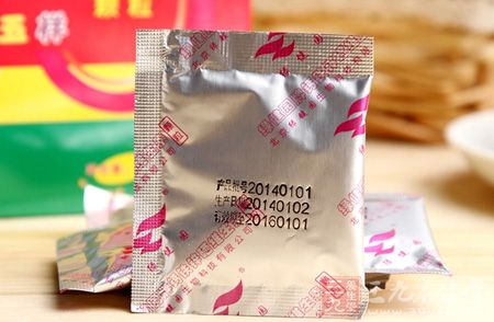 绿健园牌钙铁锌硒维生素颗粒产品内包装 绿健园牌钙铁锌硒维生素颗粒产品内包装