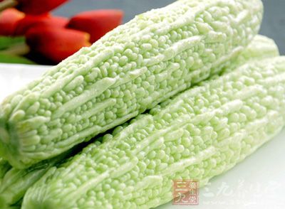 苦瓜味苦性寒,功能清心除烦,清肝明目 苦瓜味苦性寒,功能清心除烦,清肝明目