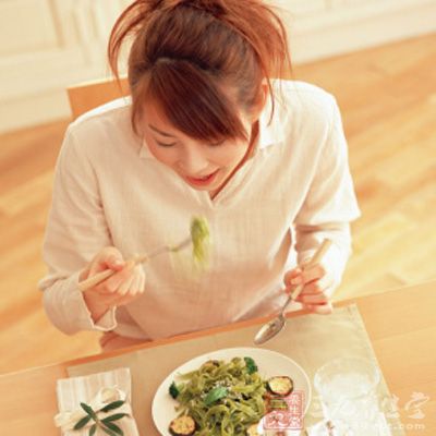 背痛怎么办 做女人别让背痛毁了气质