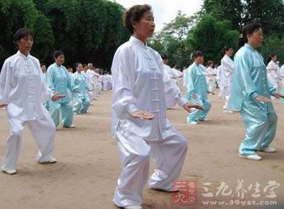 太极拳视频 练太极拳如何做到气沉丹田