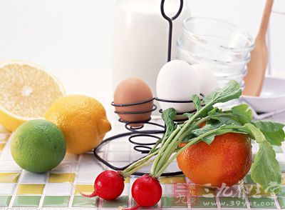 国家卫计委建议国人每天半斤水果一斤菜