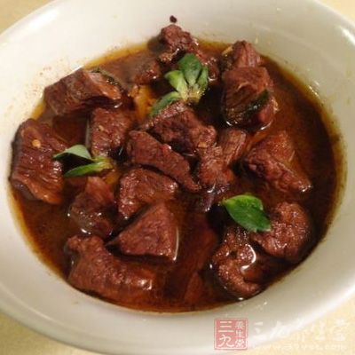 红烧牛肉的做法 美味红烧牛肉助您有好心情(2