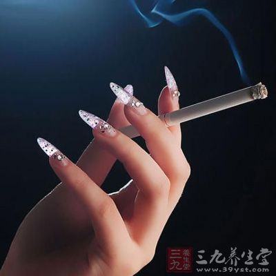 女人吸二手烟的危害二：冠心病