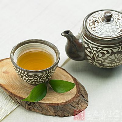 藥草茶都可能導(dǎo)致偏頭痛