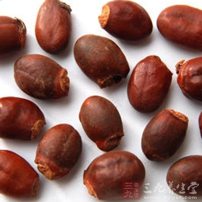 组成：荔枝核10克