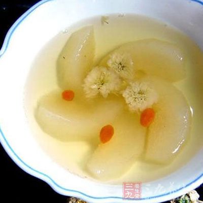 萝卜茶此茶能清肺热、化痰湿，加少许食盐既可调味，又可清肺消炎