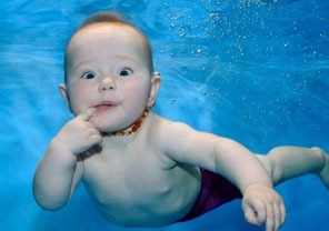 宝宝第一次游泳的注意事项