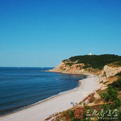 坐落于庙岛之北的凤凰山前