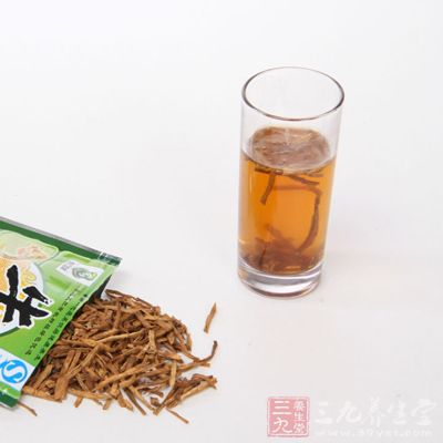 泡发的茶片后食掉佳