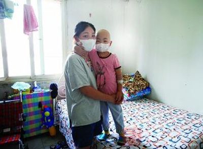 河北6岁男童患白血病 8岁姐姐配型成功等移植