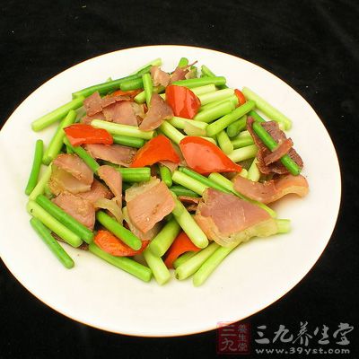 家常蒜苗炒肉的制作方法