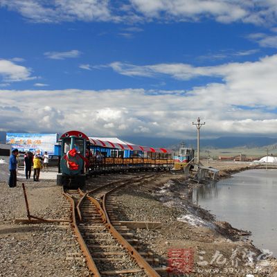 据说可与泰山观日出媲美