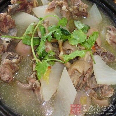 羊肉萝卜汤，比较入味儿