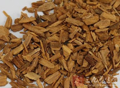 治疗脸上黑痣的偏方-三九养生堂养生百科