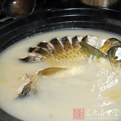 進食魚腥類食品后咳嗽加重