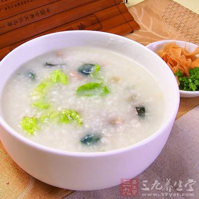 做法：熬粥即可