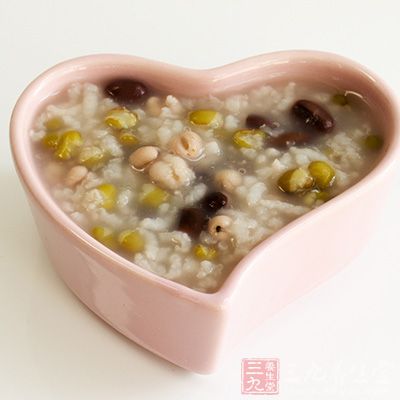 绿豆薏仁粥