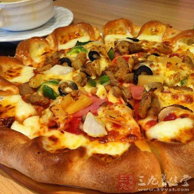 发酵面团：决定Pizza成败的重要一步。饼皮煊软才好吃