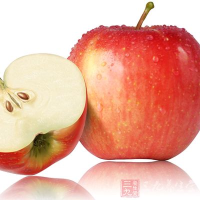 夏季晚上饿了吃这些 有助睡眠还不发胖