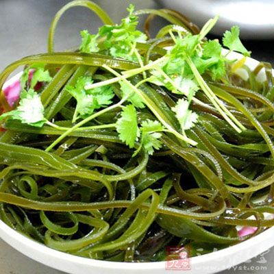 代表食物：海带、紫菜、贝壳类、牡蛎、沙丁鱼、菠菜、鱼虾等食物含碘丰富，不妨选择食用