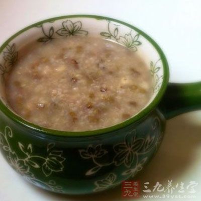 扁豆薏米绿豆粥