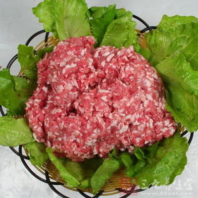 材料：新鲜的肉馅250克