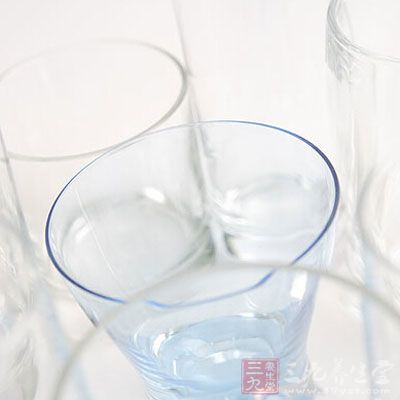 大量飲水