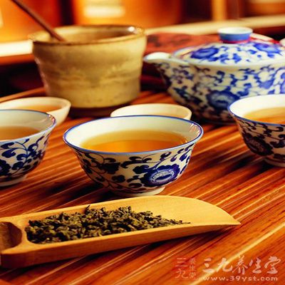 金大侠还曾透露,除修炼心智外,品茶、下棋也是他的保健高招 金大侠还曾透露,除修炼心智外,品茶、下棋也是他的保健高招