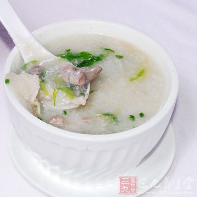 秋季兒童食譜之蔬菜牛肉粥