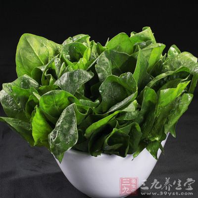 新鲜的菠菜60克