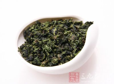 茶叶中含有一种名为“儿茶素”的抗氧化剂 茶叶中含有一种名为“儿茶素”的抗氧化剂