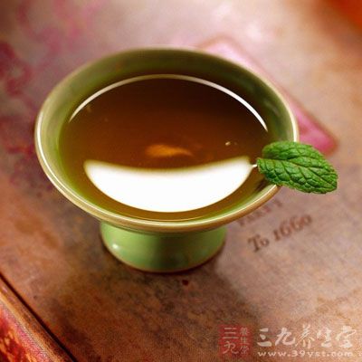 喝中药时切勿与茶同服