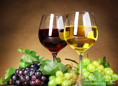 葡萄酒有利于健身的成分吗