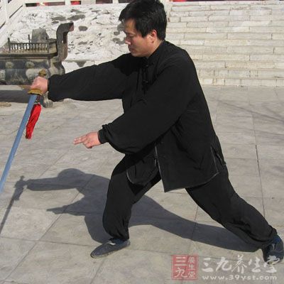 李德印24式太极拳 24式太极拳十大要领(9) - 三