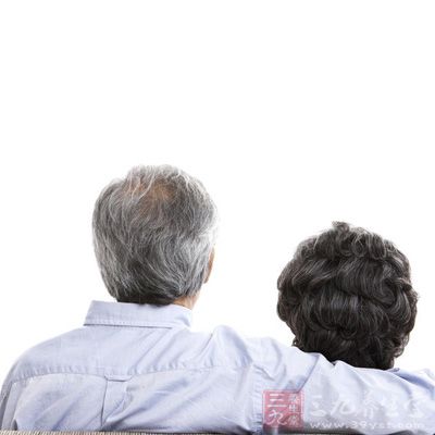 老年骨刺能根治吗