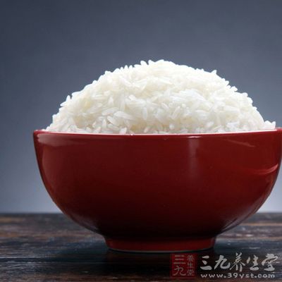 可换成大米饭。怎样给宝宝喂米饭呢? 可换成大米饭。怎样给宝宝喂米饭呢?