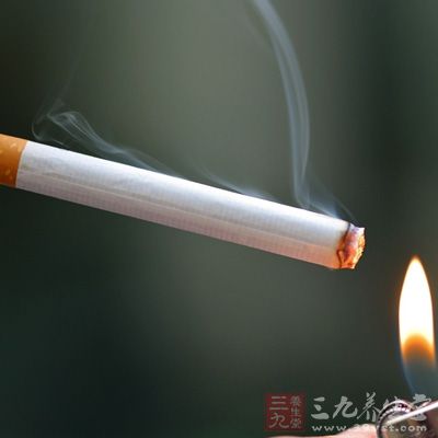 抽烟对肺造成伤害，这是众所周知的事实