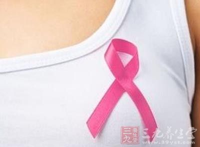 乳房疼痛：一般或两侧乳房胀痛，刺痛或隐痛不适