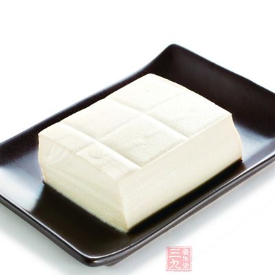 材料：豆腐200g