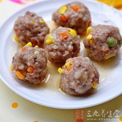 孩子爱吃的菜——玉米蔬菜肉丸