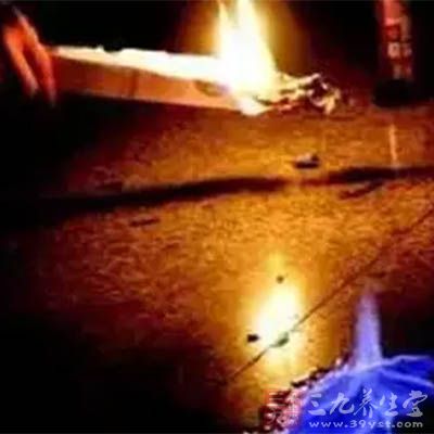 蚊虫叮咬可恶,但是胡乱用药却更为可怕 蚊虫叮咬可恶,但是胡乱用药却更为可怕