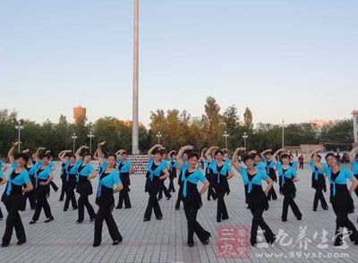 跳广场舞的好处 颈椎病能跳广场舞吗