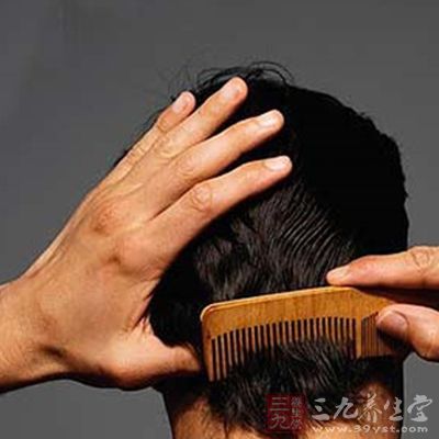 <em>油性头发</em>怎么办 几招解决滑头问题(5) - 三九养