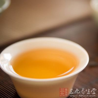 但是饭后喝茶正确的方法是餐后一小时再喝茶