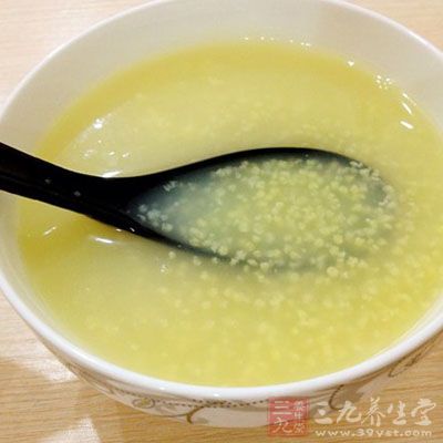 喝母乳的宝宝的妈妈注意多吃一些温性食物