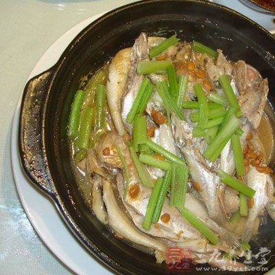 潮式雜魚(yú)煲的做法